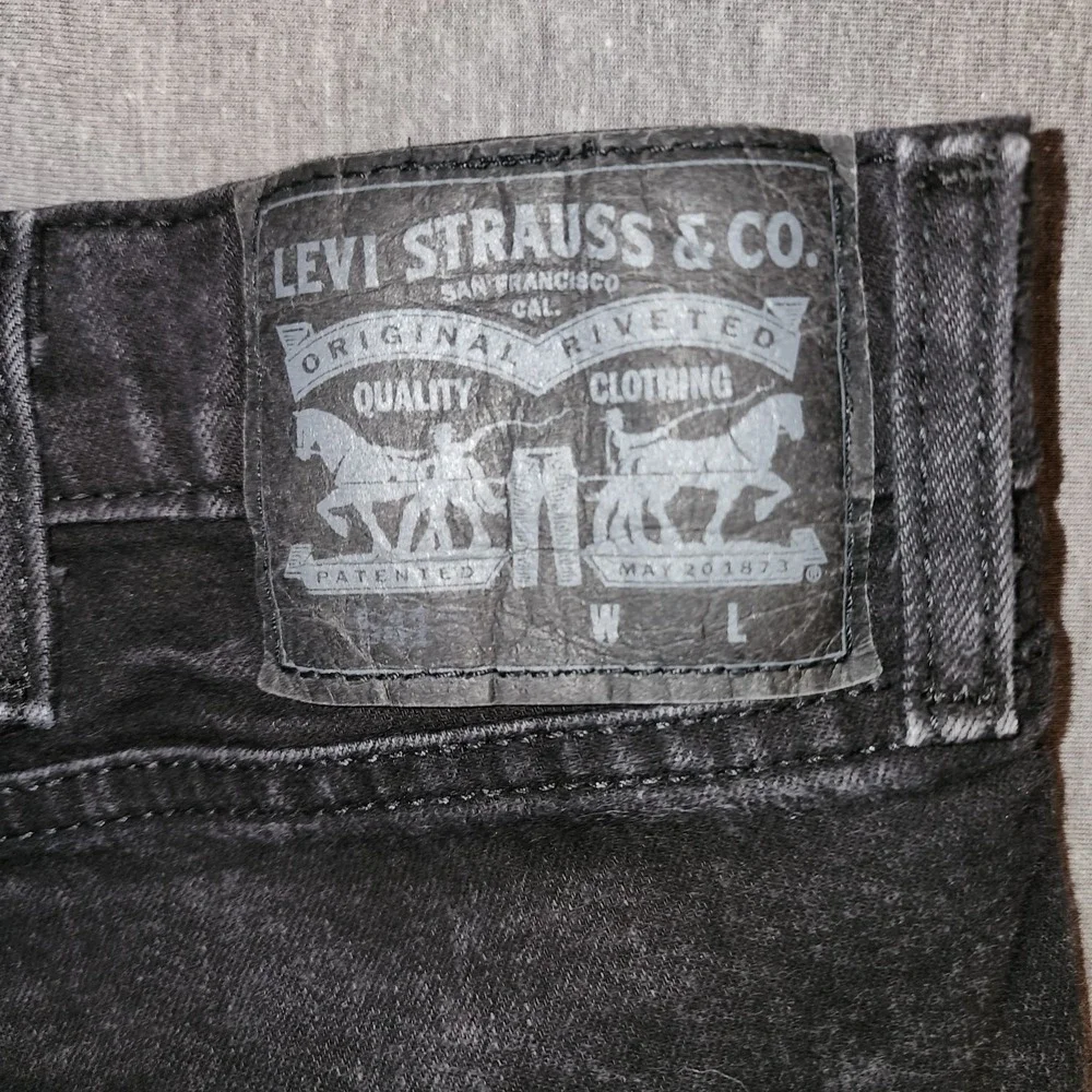 Levi's 541 Men's 44x32 Black Denim Jeans